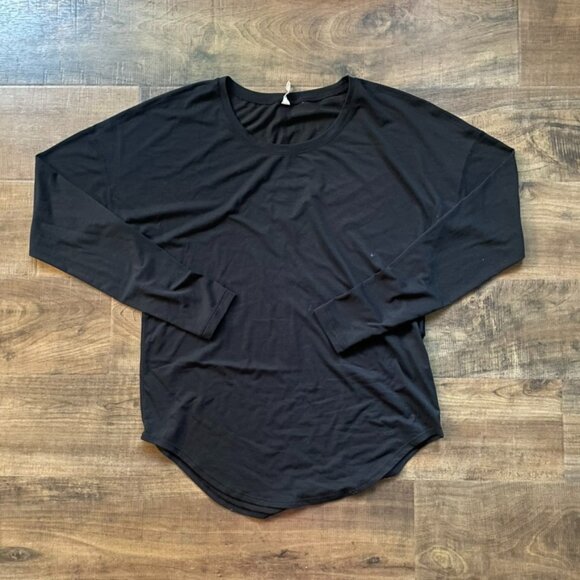 Lucy Long Sleeve Black Relaxed Fit Crew Neck Top Size Small - Picture 1 of 5